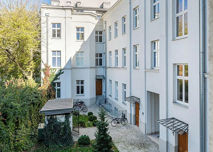 Rentplanet - Kępna Apartament Warszawa